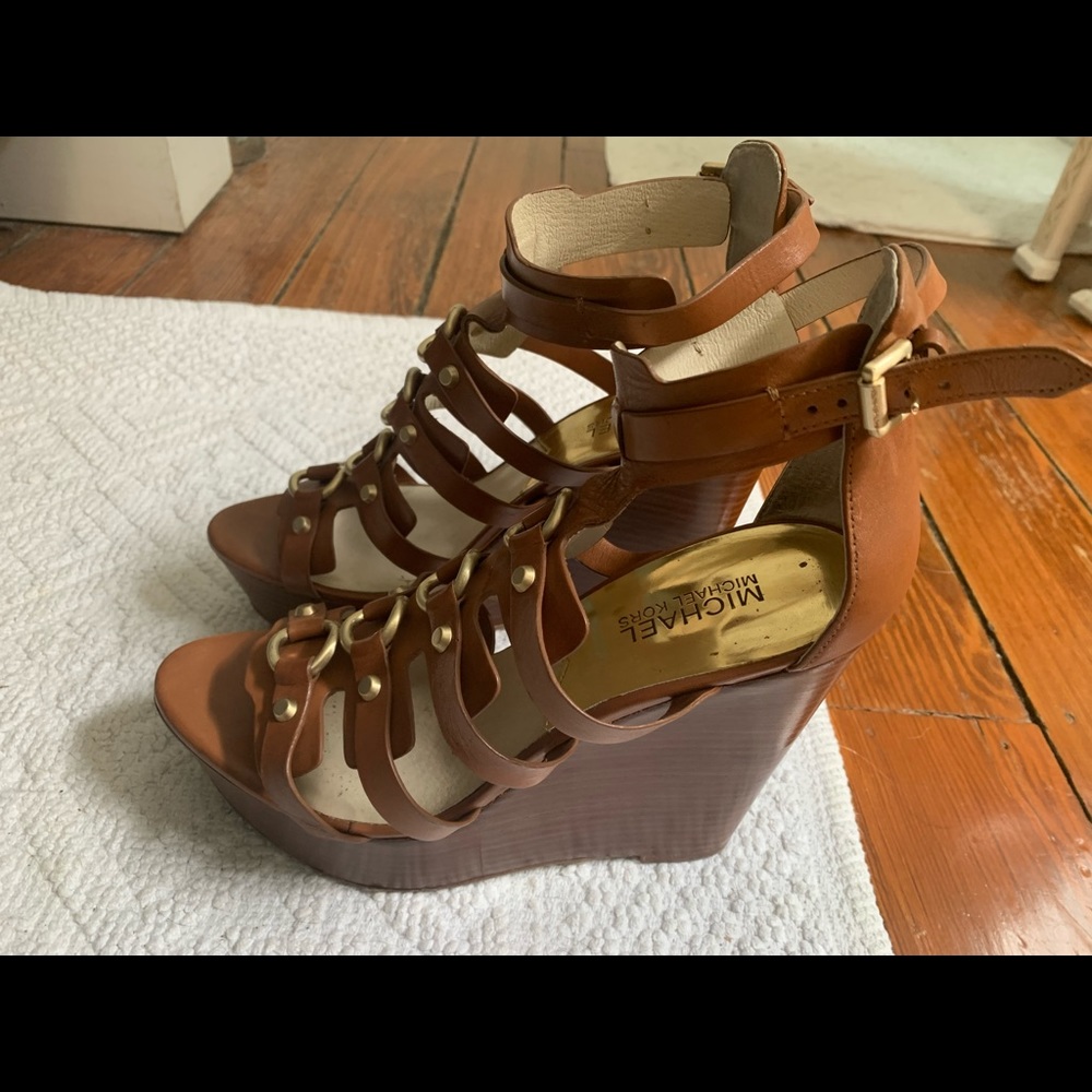 Wedge platform sandals